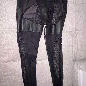 Maniere De Voir Black Mesh Leggings